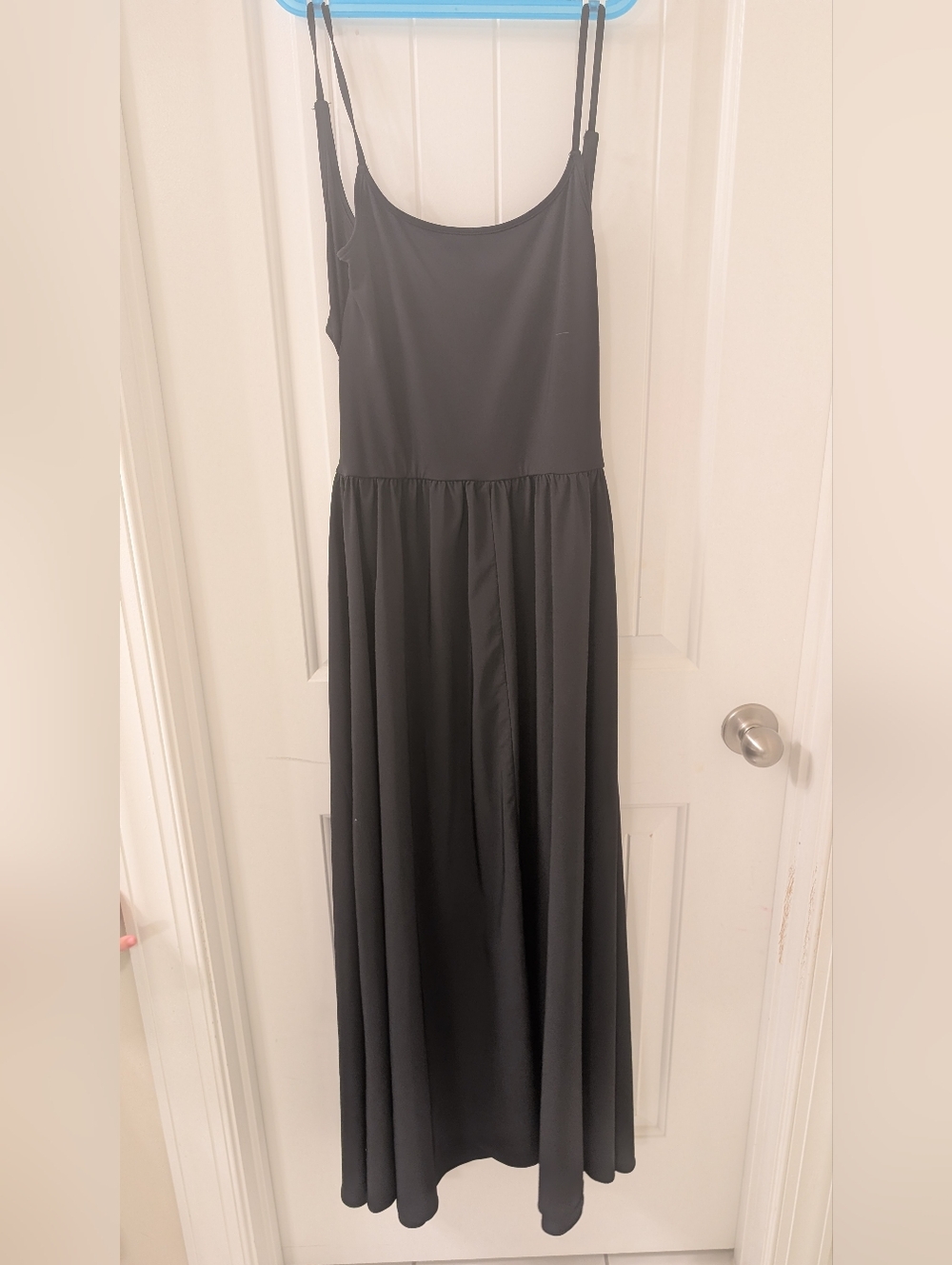 Halara Breezeful™ Backless Side Pocket Flowy Flare Maxi Slip Dress 👗 - Picture 9 of 10